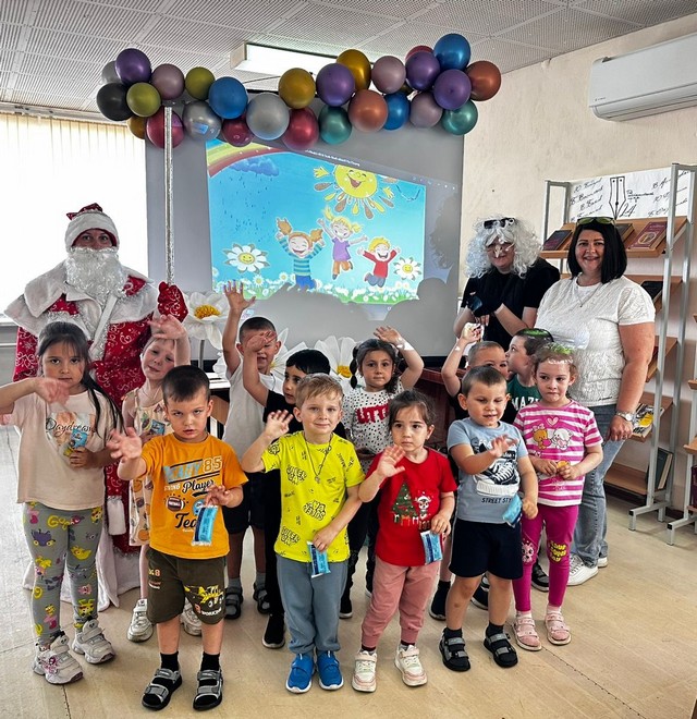 ded moroz i leto 0206 03