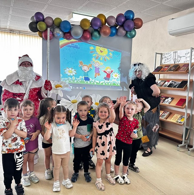 ded moroz i leto 0206 04